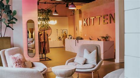kittenish hyde park.